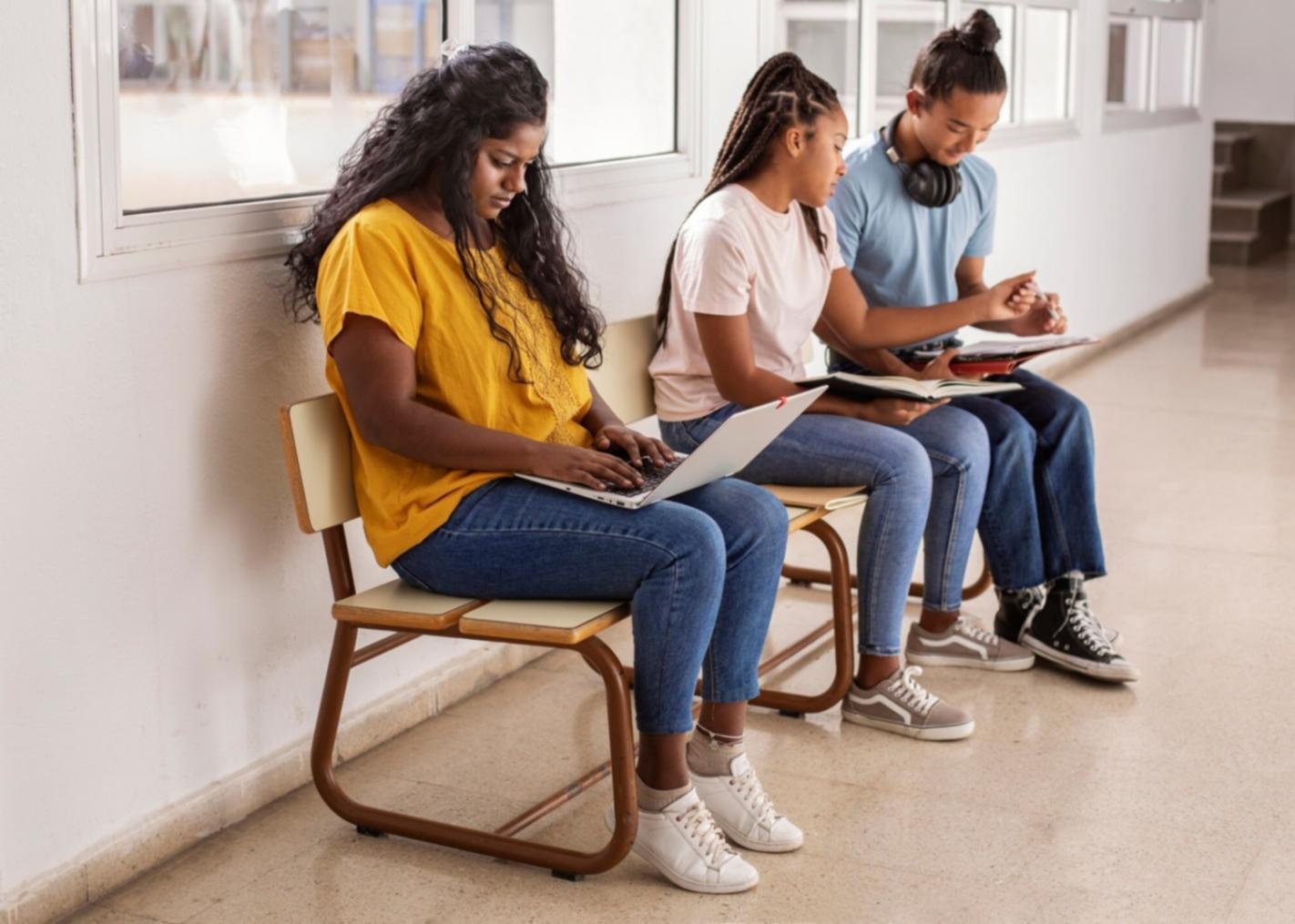 Team meeting discussing cash flow strategies and budget allocation